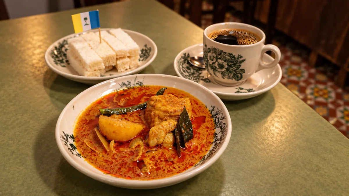Curry, bread and local coffee